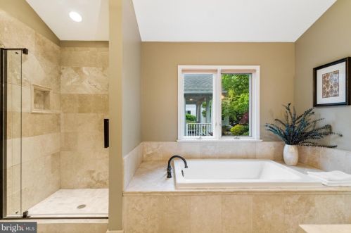 1258 River Rd, Shady Side MD 20764-9694 exterior