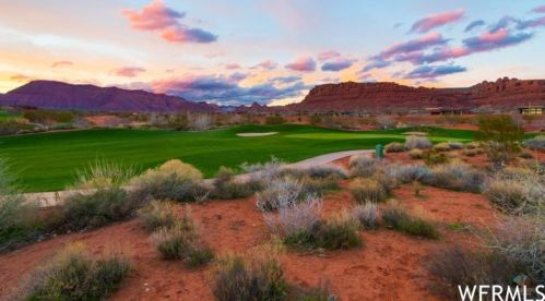 2255 Tuweap Dr, Saint George UT 84770-4799 exterior