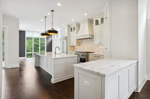 1074 Abington Ct, Atlanta GA  30319 exterior