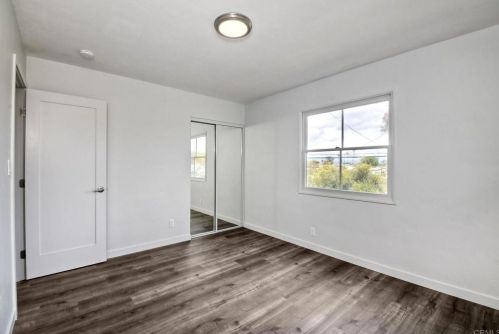 2459 Alta Vista Dr, Vista CA  92084-7028 exterior
