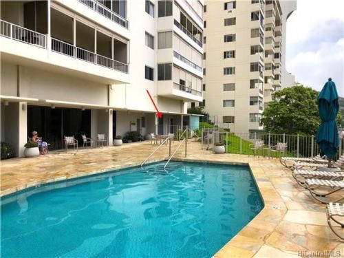 999 Wilder Ave, Honolulu HI  96822-2683 exterior