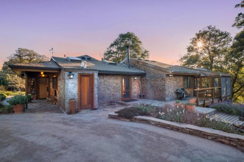 280 Oak Ridge Rd, Los Gatos, CA 95033-8200