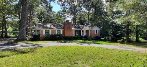 109 Spring St, Warner Robins, GA 31088-3935
