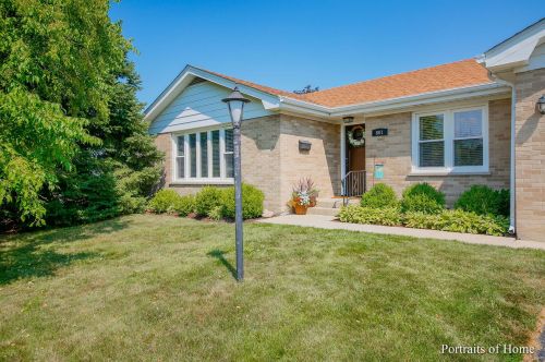 801 Sobieski St, Lemont IL  60439-4062 exterior