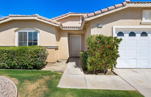 82520 Delano Dr, Indio, CA 92201-8534