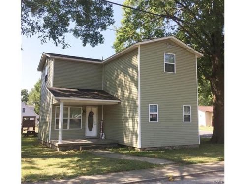 1006 Church St, Breese, IL 62245-2727