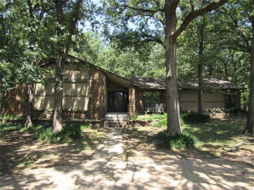 422 Timbercrest Rd, Catoosa, OK 74015-2314