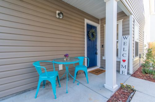 190 Chemistry Cir, Ladson, SC 29456-5289