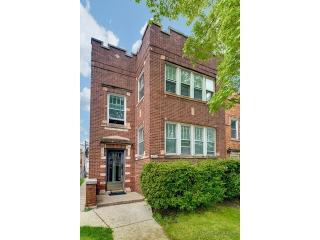 6018 Fairfield Ave, Chicago, IL 60659-3918