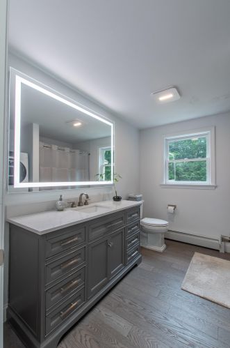 10 Greystone Rd, South Hampton, NH