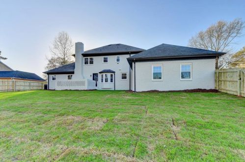 4160 Echo Woods Dr, Clarkston GA  30021-2708 exterior