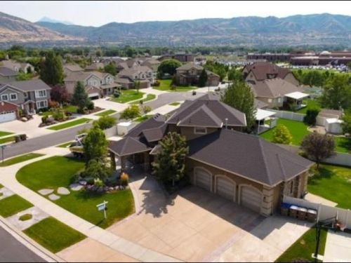 716 Whisper Bend Dr, Draper, UT 84020-8754