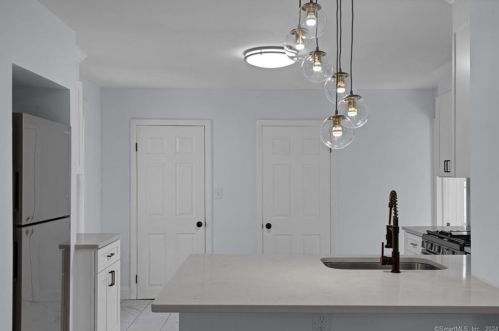 11 Frederick St, Killingly CT  06239-2709 exterior