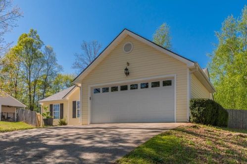 915 Wexford Way, Auburn, GA 30011-2620