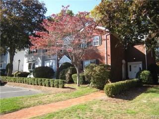 4007 Park Ave, Fairfield, CT 06825-1264
