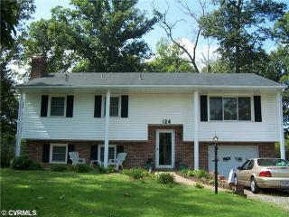 124 Webster Rd, Sandston, VA 23150-2830
