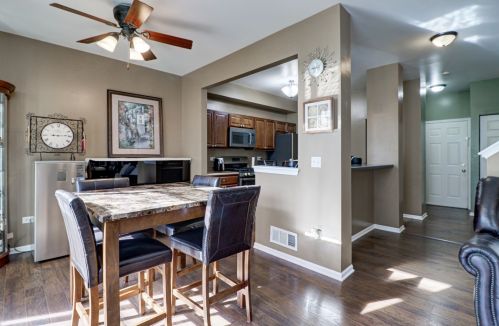 154 Palmer Dr, Lemont IL 60490-6589 exterior