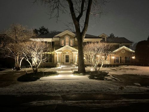 1444 Kaywood Ln, Glenview, IL 60025-2342