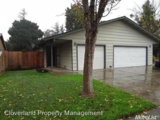 3014 Thimbleberry Ln, Modesto CA  95354-3341 exterior