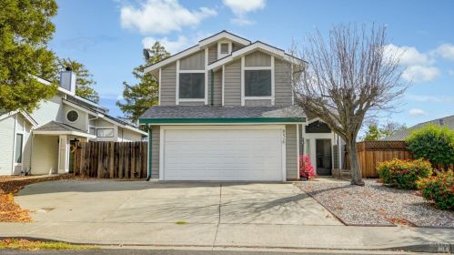 851 Sage Dr, Vacaville, CA 95687-7388