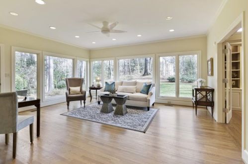 230 Cameron Rdg Dr, Atlanta GA  30328-4709 exterior