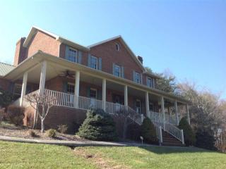 7531 Pierce Dr, Talbott, TN 37877-8894