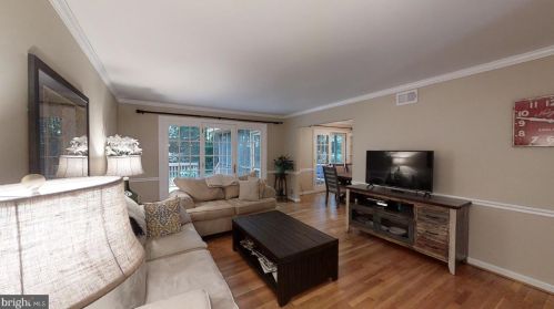 2514 Appaloosa Ct, Herndon VA  20191-2111 exterior