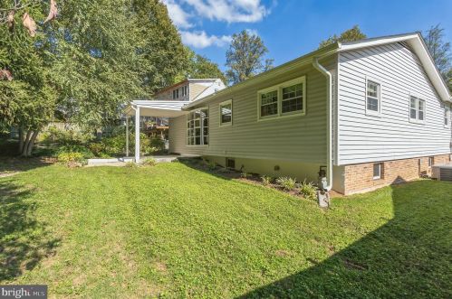 10610 Glenwild Rd, Silver Spring MD 20901-1602 exterior