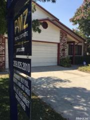 1135 Eagle Ln, Manteca, CA 95337-6812