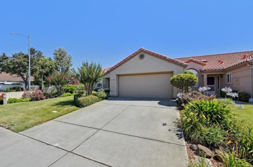 14688 Excaliber Ct, Morgan Hill, CA 95037-6046