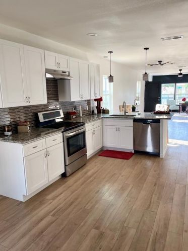 4451 6th Ave, Fort Worth TX  76115-2201 exterior