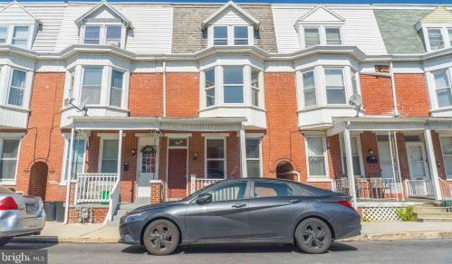 1021 Poplar St, York, PA 17403-1824