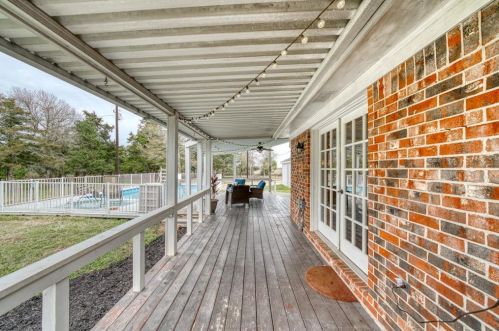 4179 Stokes Rd, Bellvue TX 77418-4139 exterior