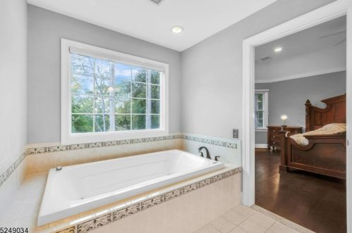 35 Mallard Dr, Hackettstown NJ  07840-2821 exterior