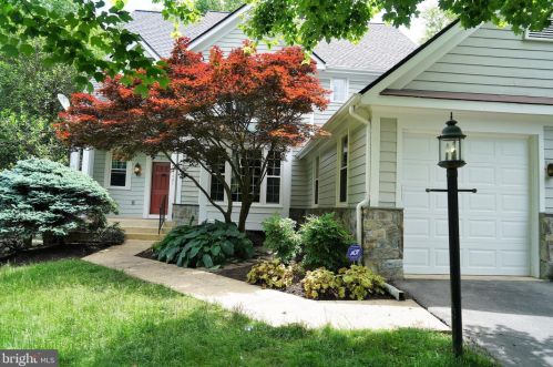 11401 Northwind Ct, Herndon, VA 20194-1008