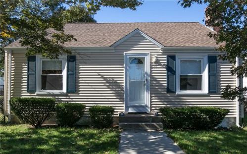 171 Pinnery Ave, Warwick, RI 02886-3719