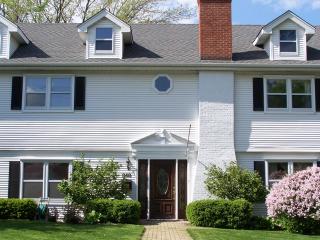 848 Madison St, Oak Brook IL  60521-2868 exterior