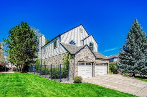 6204 Iola Ct, Englewood CO  80111-6824 exterior