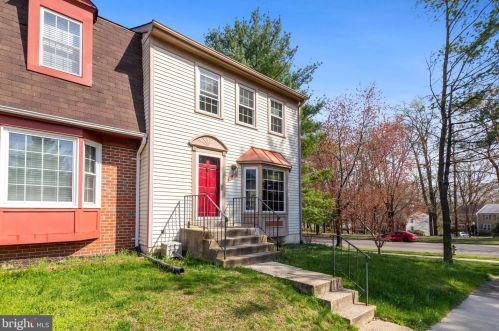 2842 Mozart Dr, Silver Spring MD 20904-6800 exterior