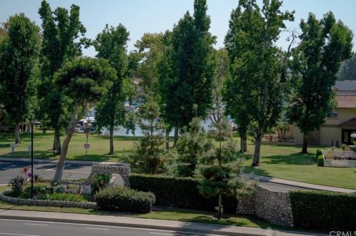 21745 Lake Vista Dr, El Toro, CA 92630-2412