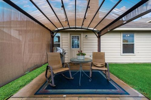 509 Flowering Plum Ln, Fort Worth TX  76140-6558 exterior