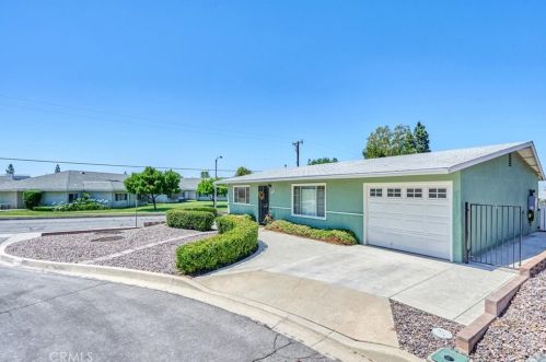 34444 Cedar Ave, Yucaipa, CA 92399-2708