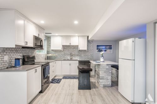 833 Bonnie Brae Ln, Lemont IL  60440-1129 exterior