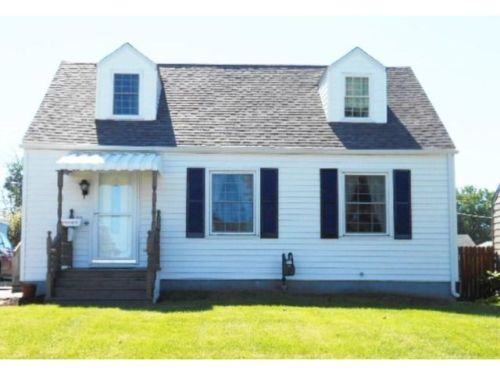 1723 Sweetbriar Ln, Springfield OH  45505-4323 exterior