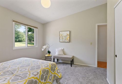 4393 Arden View Ct, Saint Paul MN  55112-1946 exterior