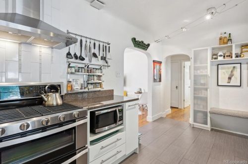 4400 Pearl St, Englewood CO 80113-5831 exterior