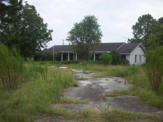 2787 Ga Highway 203, Jesup, GA 31545-2625
