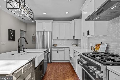 115 Washington Ave, Tavistock NJ  08033-3320 exterior