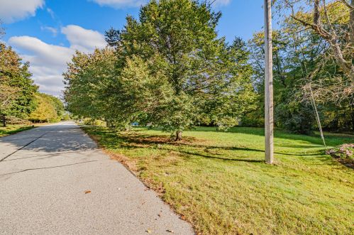54 Oak Ridge Dr, Standish, ME 04084-6048