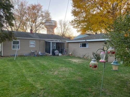 1812 Sycamore Ave, Hanover Park, IL 60133-3539